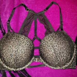 VS Black Bra NWOT